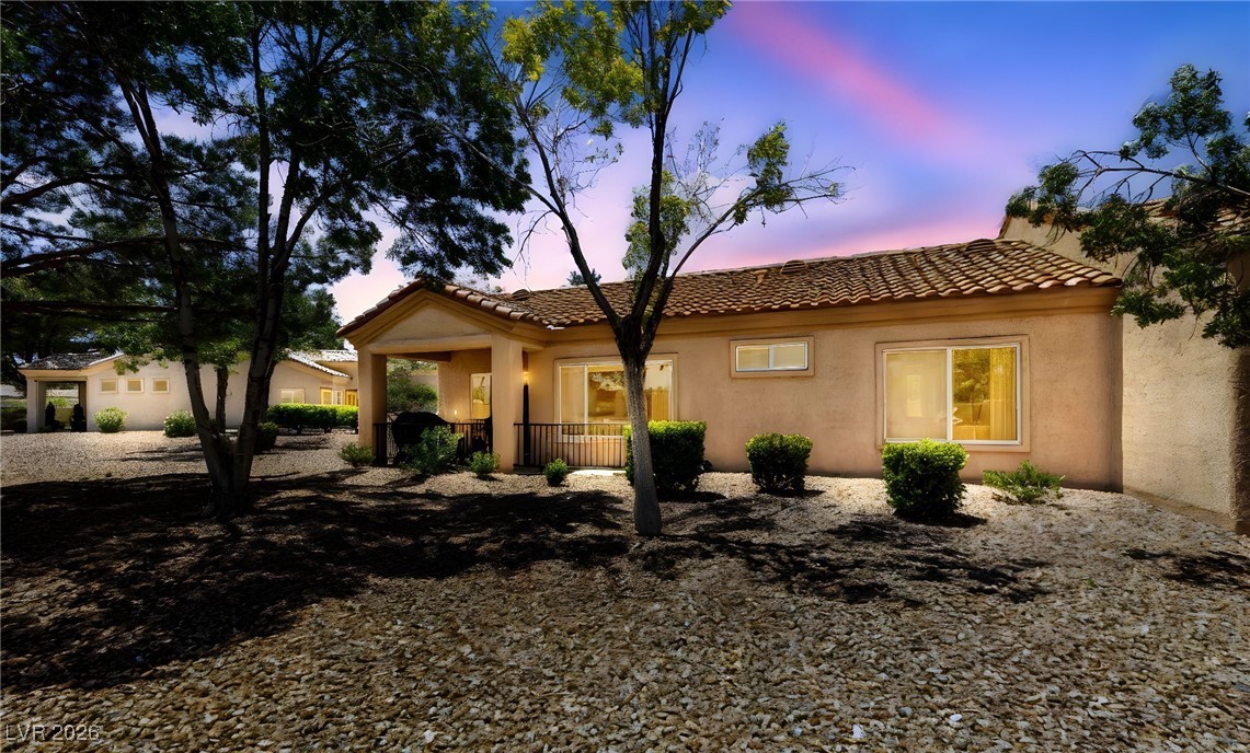 1900 Bellview Street Las Vegas, NV 89134 - Photo 4 of 65