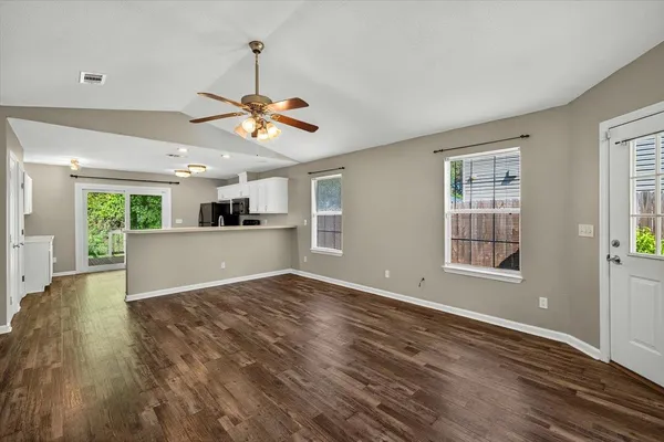 $1,950 | 182 Tafflinger Road, Crawfordville, FL 32327
