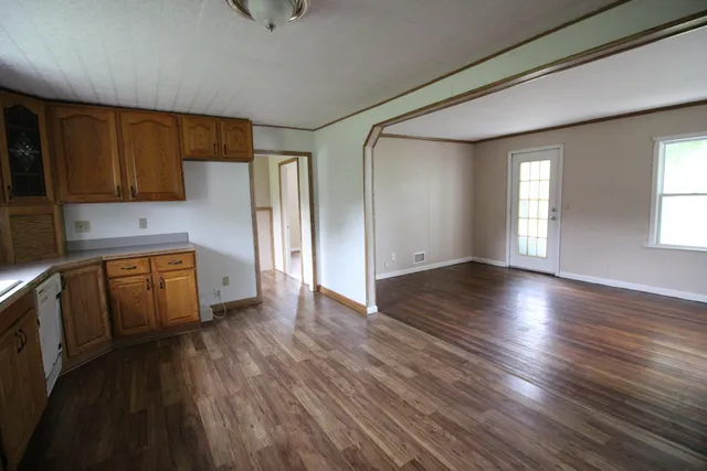 $145,000 | 14415 Huron Street, Taylor, MI 48180