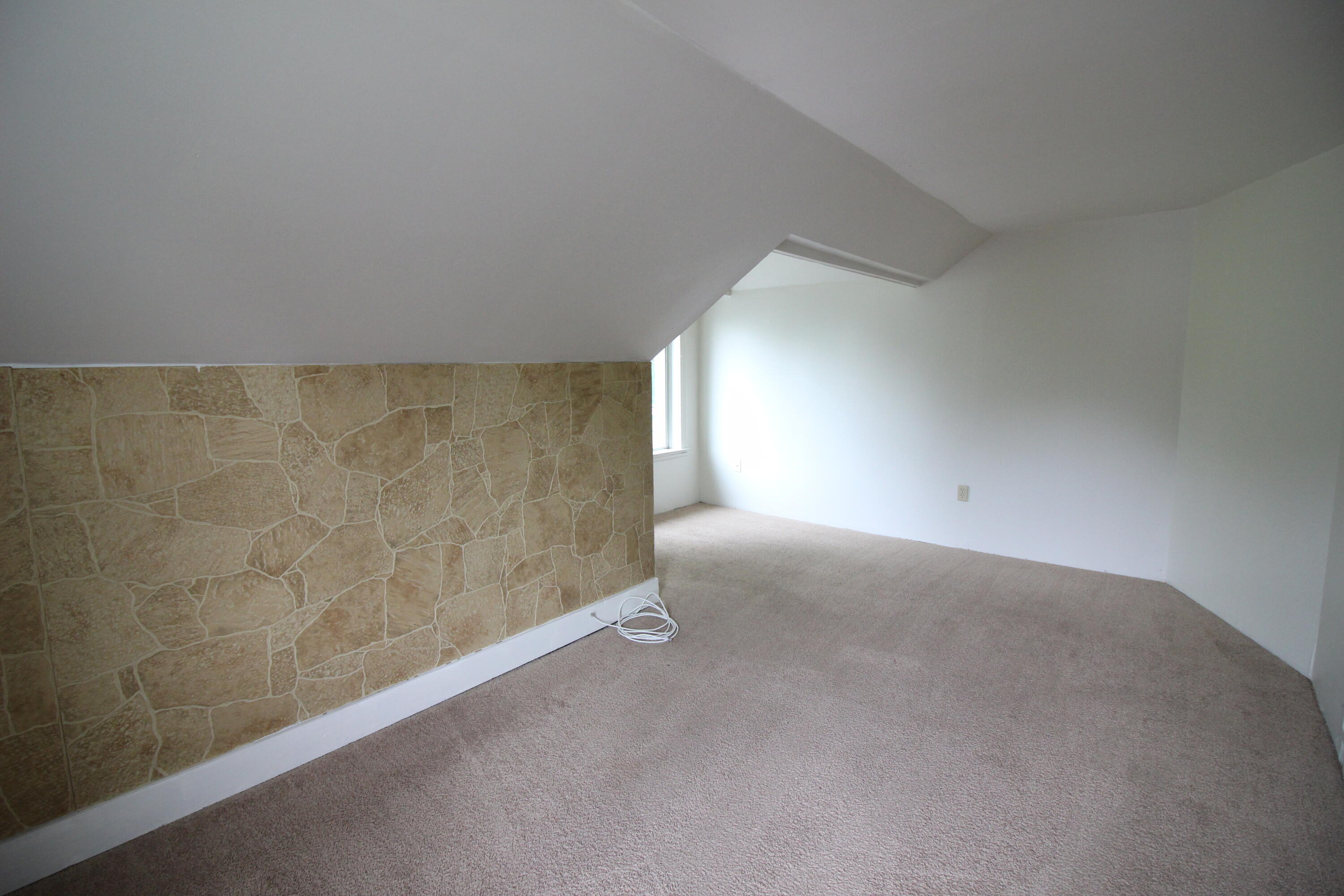 14415 Huron Street Taylor, MI 48180 - Photo 9 of 13 IMG_3838