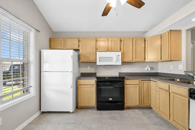 $1,300 | 529 Southwind Drive, Hopkinsville, KY 42240