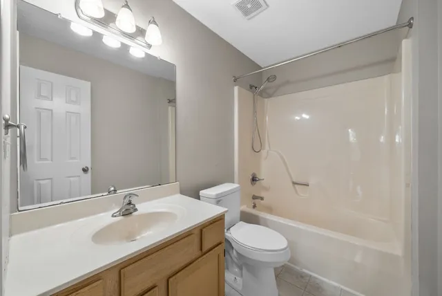 $1,300 | 529 Southwind Drive, Hopkinsville, KY 42240