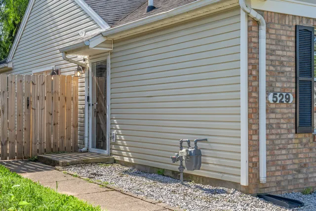 $1,300 | 529 Southwind Drive, Hopkinsville, KY 42240