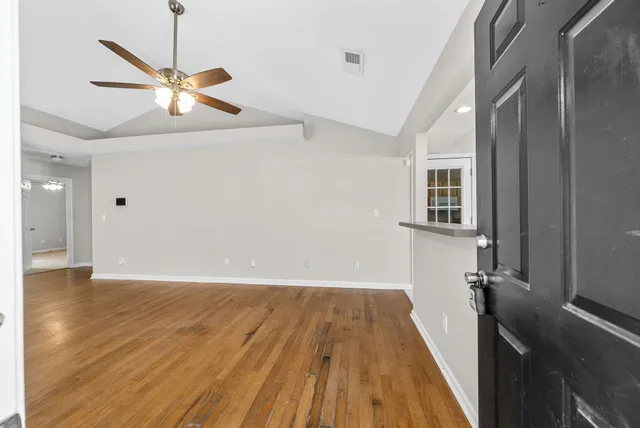 $1,300 | 529 Southwind Drive, Hopkinsville, KY 42240