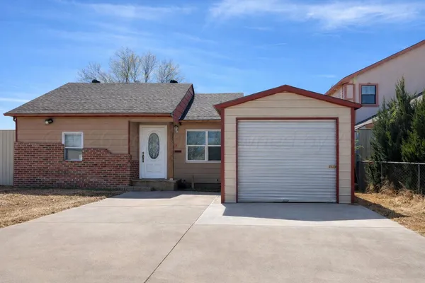 $124,900 | 2414 Brook Avenue, Amarillo, TX 79107