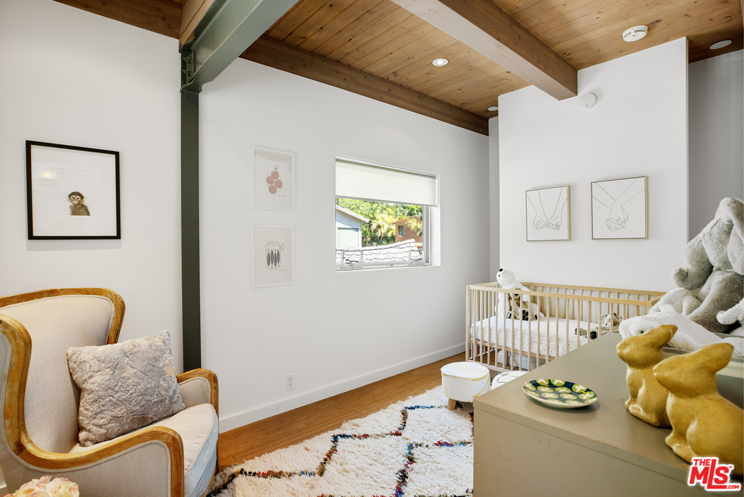 8360 Ridpath Drive Los Angeles, CA 90046 - Photo 23 of 33 Gallery Image 23