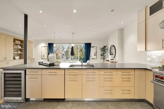 $2,600,000 | 3541 Ordway Street Northwest, Washington, DC 20016