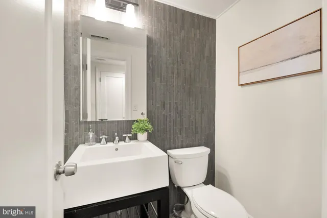 $2,600,000 | 3541 Ordway Street Northwest, Washington, DC 20016