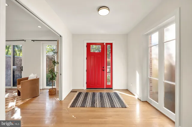 $2,600,000 | 3541 Ordway Street Northwest, Washington, DC 20016