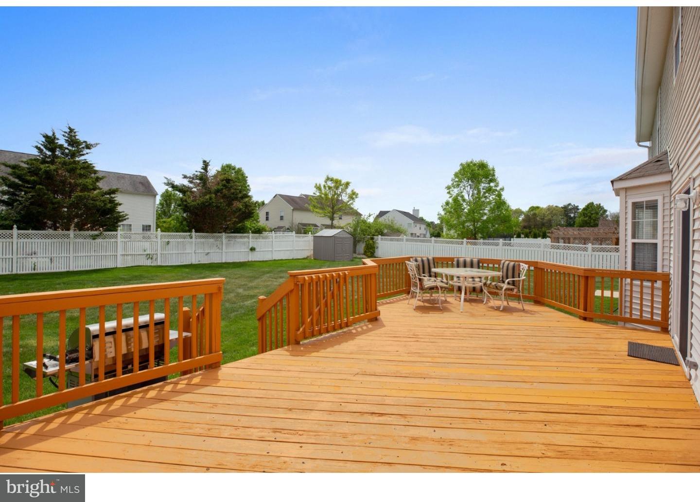982 Honeysuckle Road Williamstown, NJ 08094 - Photo 23 of 25 Gallery Image 23