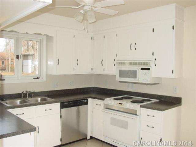 2154 Marquesas Avenue Tega Cay, SC 29708 - Photo 14 of 16 Gallery Image 14