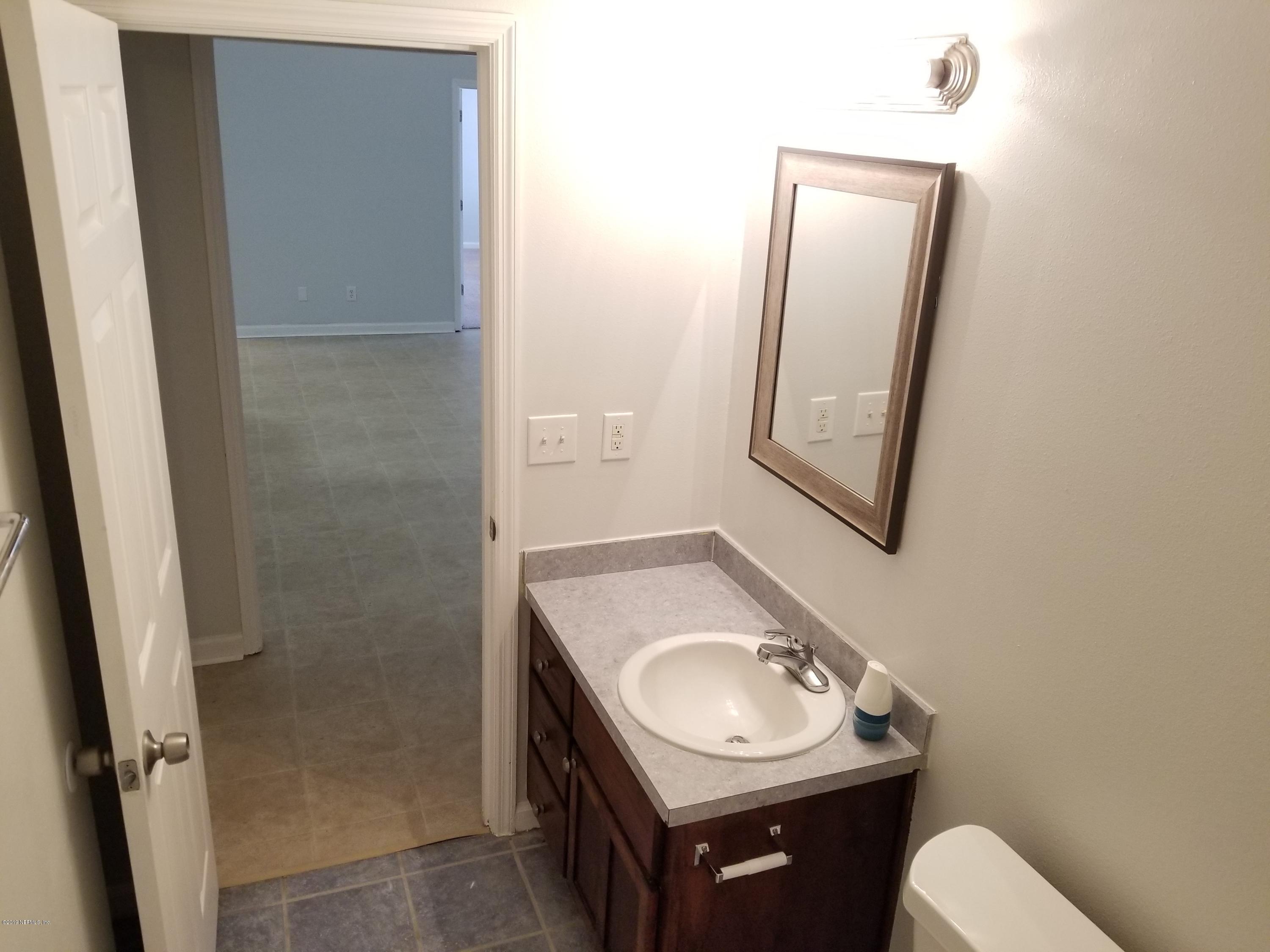 19054 89th Road McAlpin, FL 32062 - Photo 10 of 29 20190122_124501