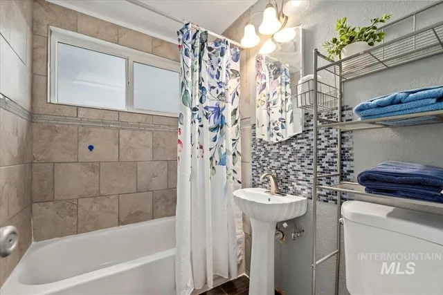 $230,000 | 109 East 8th Street North, Mountain Home, ID 83647