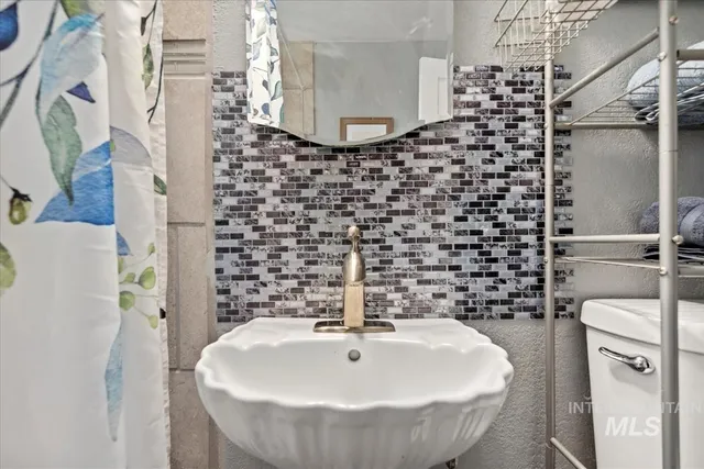 $230,000 | 109 East 8th Street North, Mountain Home, ID 83647