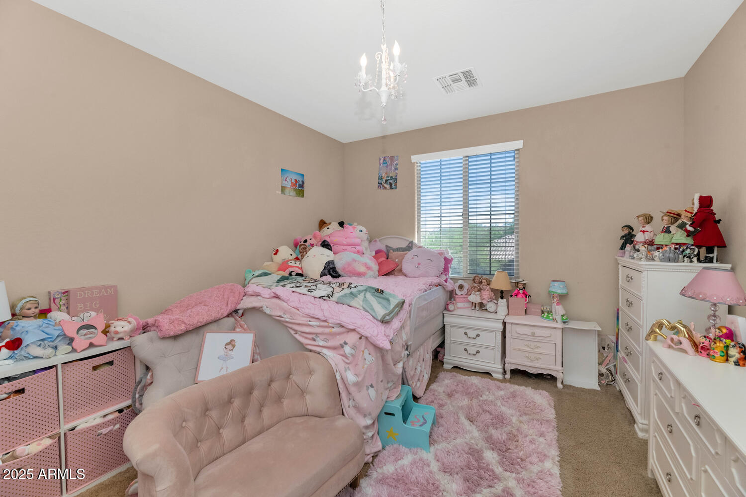 3923 East Rockingham Road Phoenix, AZ 85050 - Photo 21 of 36 3923 E Rockingham Rd-large-023-026-3923