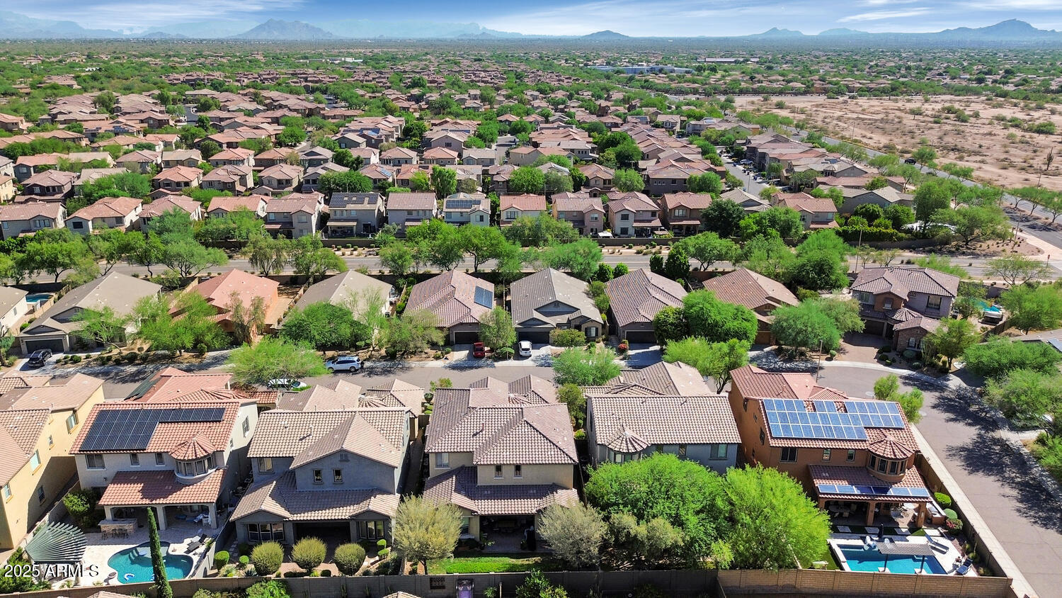 3923 East Rockingham Road Phoenix, AZ 85050 - Photo 26 of 36 3923 E Rockingham Rd-large-028-004-3923