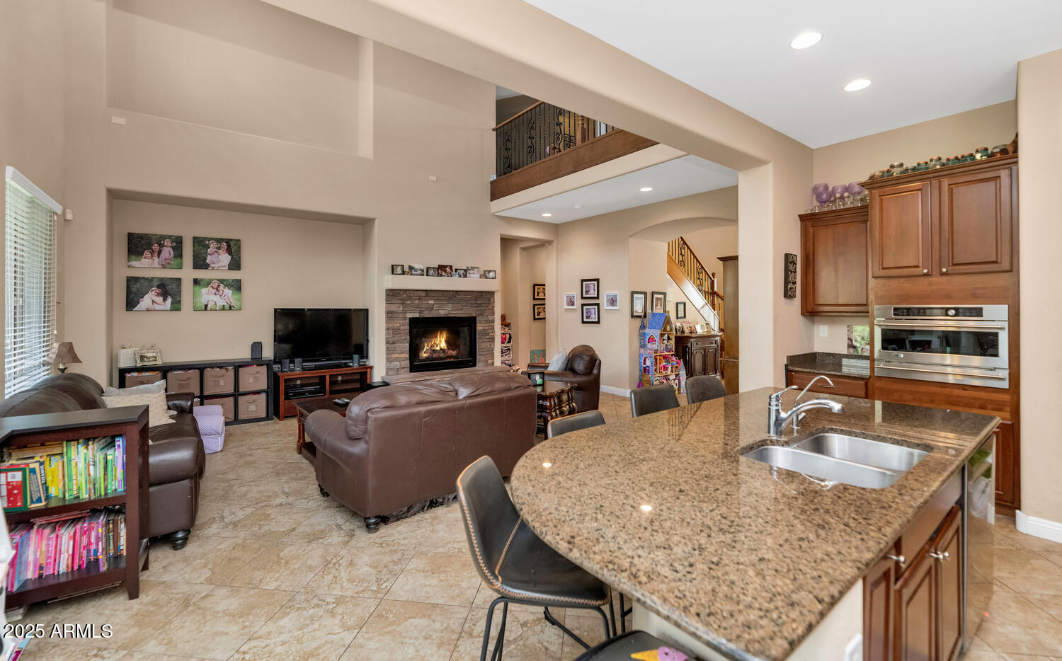 3923 East Rockingham Road Phoenix, AZ 85050 - Photo 10 of 36 3923 E Rockingham Rd-large-011-028-3923