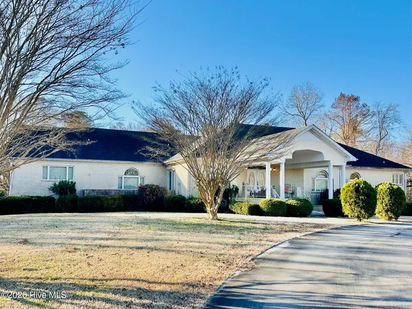 $499,900 | 152 Shady Oak Drive, Hertford, NC 27944