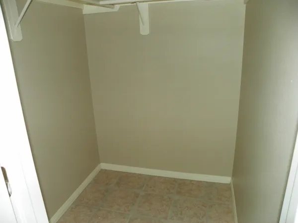 $1,650 | 509 Texas Avenue, Round Rock, TX 78664