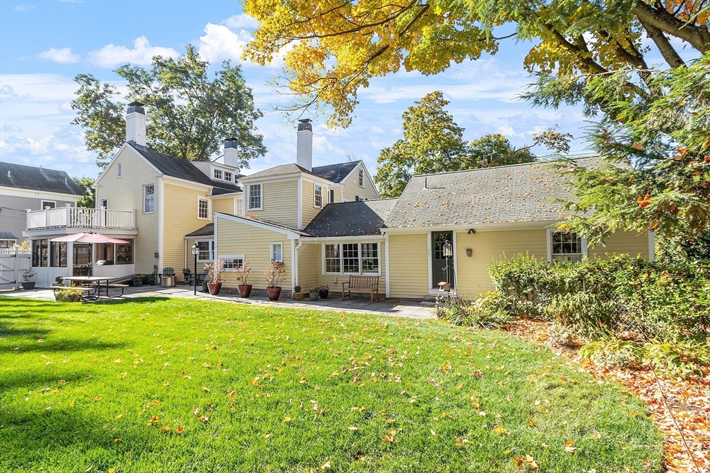 40 Lowell Road, Unit 40 Concord, MA 01742 - Photo 5 of 42 Gallery Image 5