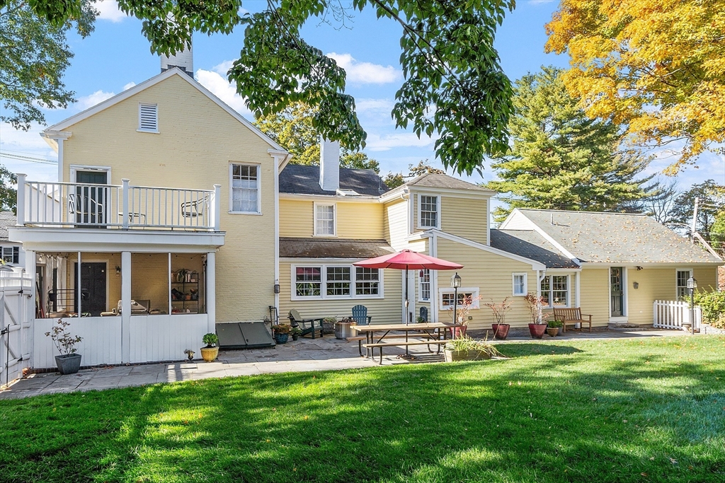 40 Lowell Road, Unit 40 Concord, MA 01742 - Photo 6 of 42 Gallery Image 6