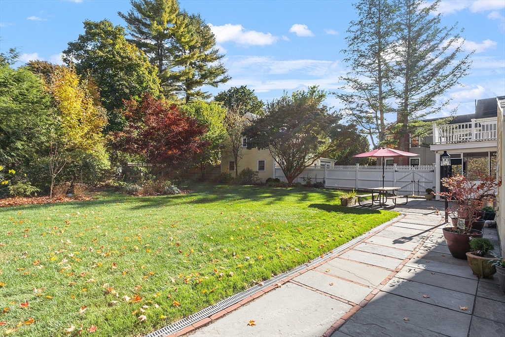 40 Lowell Road, Unit 40 Concord, MA 01742 - Photo 8 of 42 Gallery Image 8