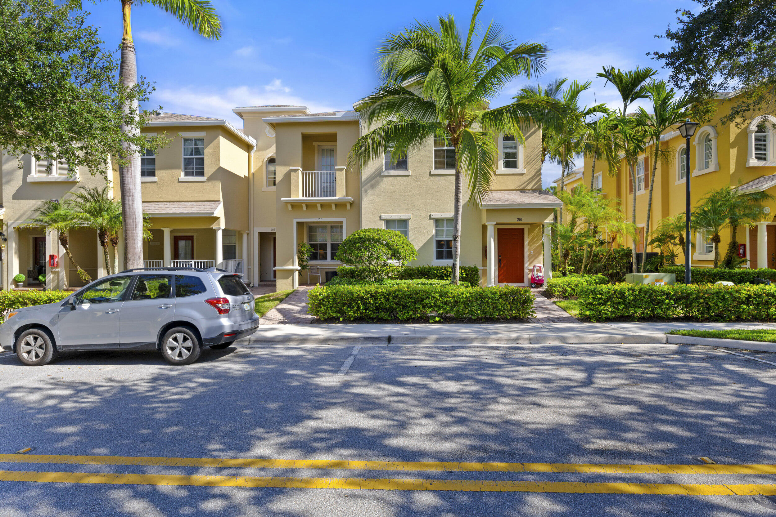 121 Seagrape Drive, Unit 101 Jupiter, FL 33458 - Photo 20 of 40 Exterior