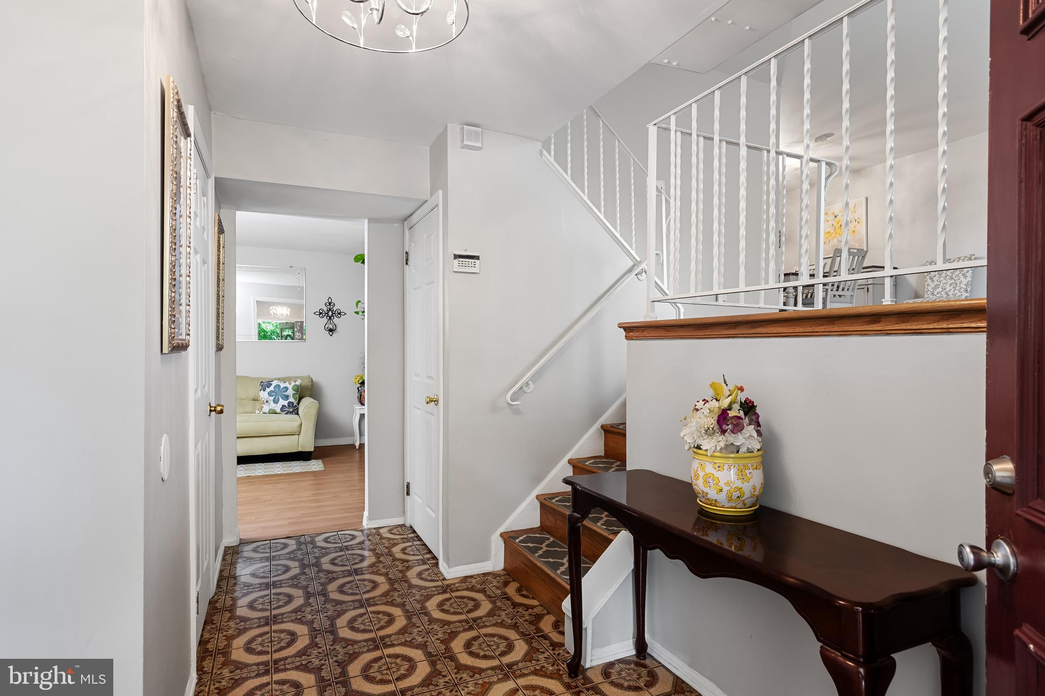 34 Edinburgh Road Blackwood, NJ 08012 - Photo 5 of 36