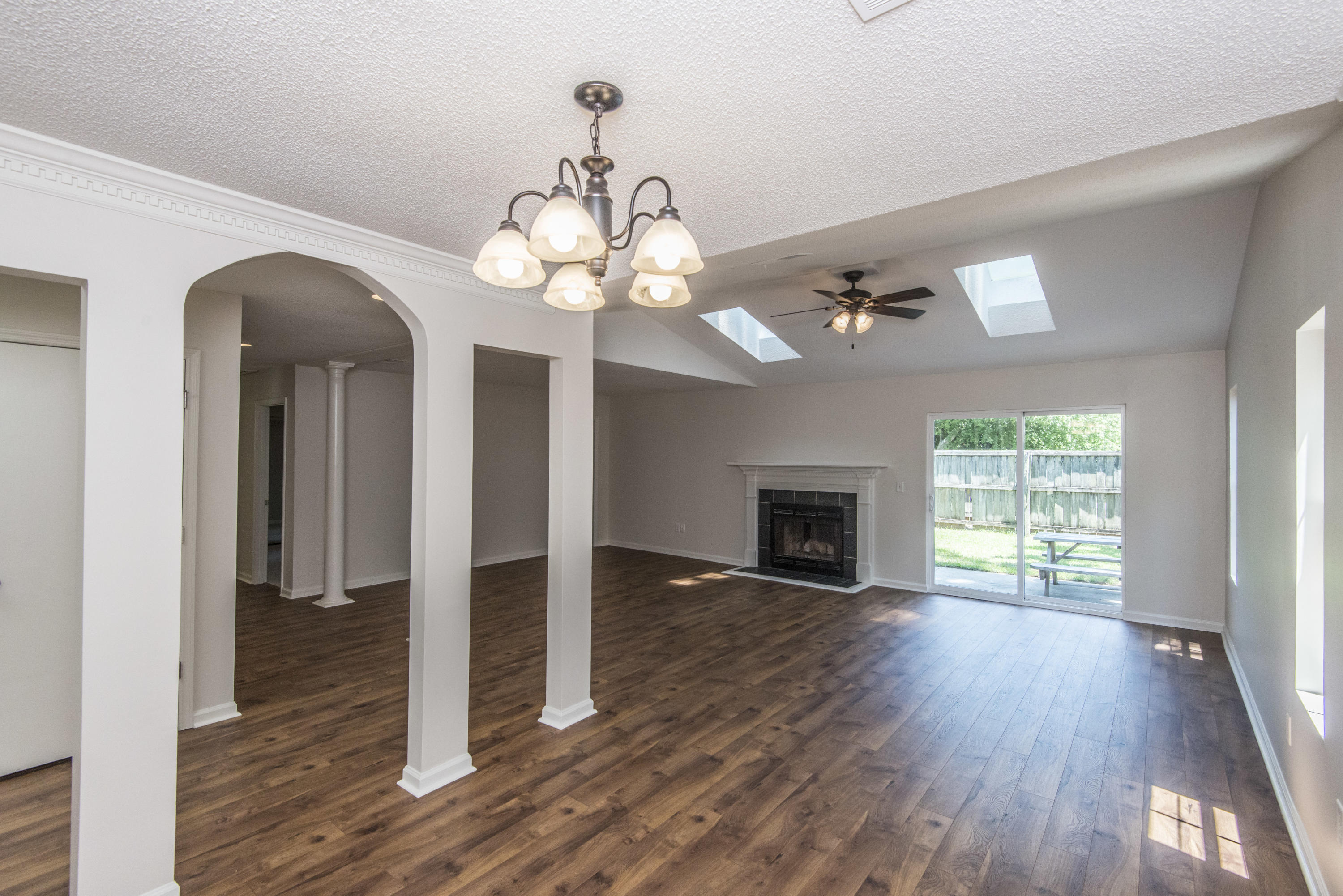 1211 Llewellyn Road Mount Pleasant, SC 29464 - Photo 10 of 33 _DSC9215
