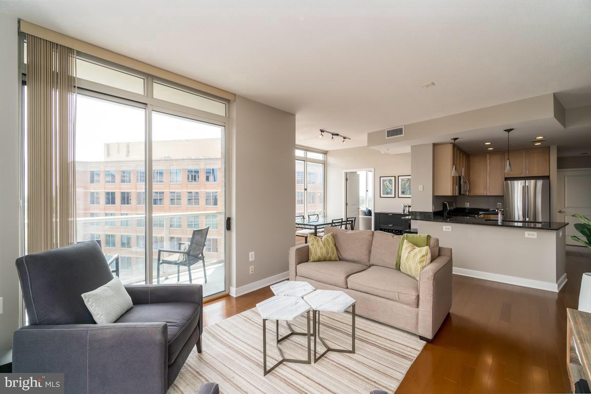 820 North Pollard St Unit 811  