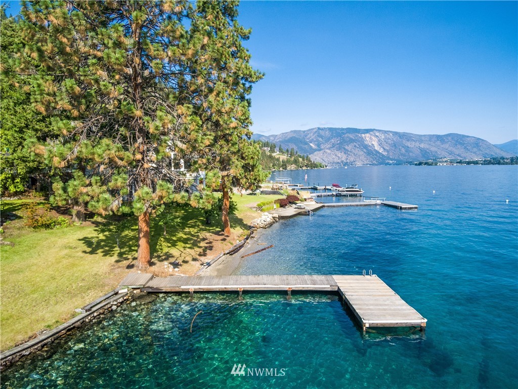 3290 South Lakeshore Road Chelan, WA 98816 - Photo 22 of 23 Gallery Image 22