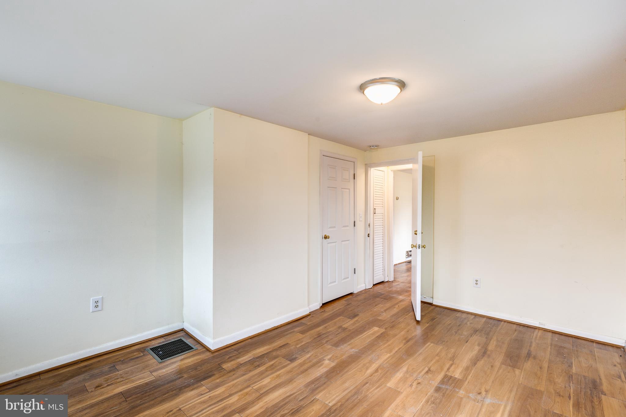 3868 Sykesville Road, Unit 2 Finksburg, MD 21048 - Photo 27 of 58 1st floor unit