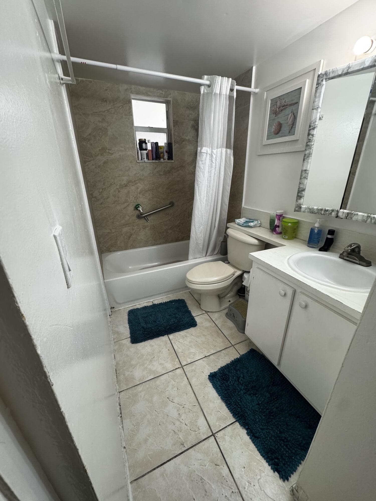 502 Davis Road, Unit 9 Palm Springs, FL 33461 - Photo 10 of 37 IMG_2408