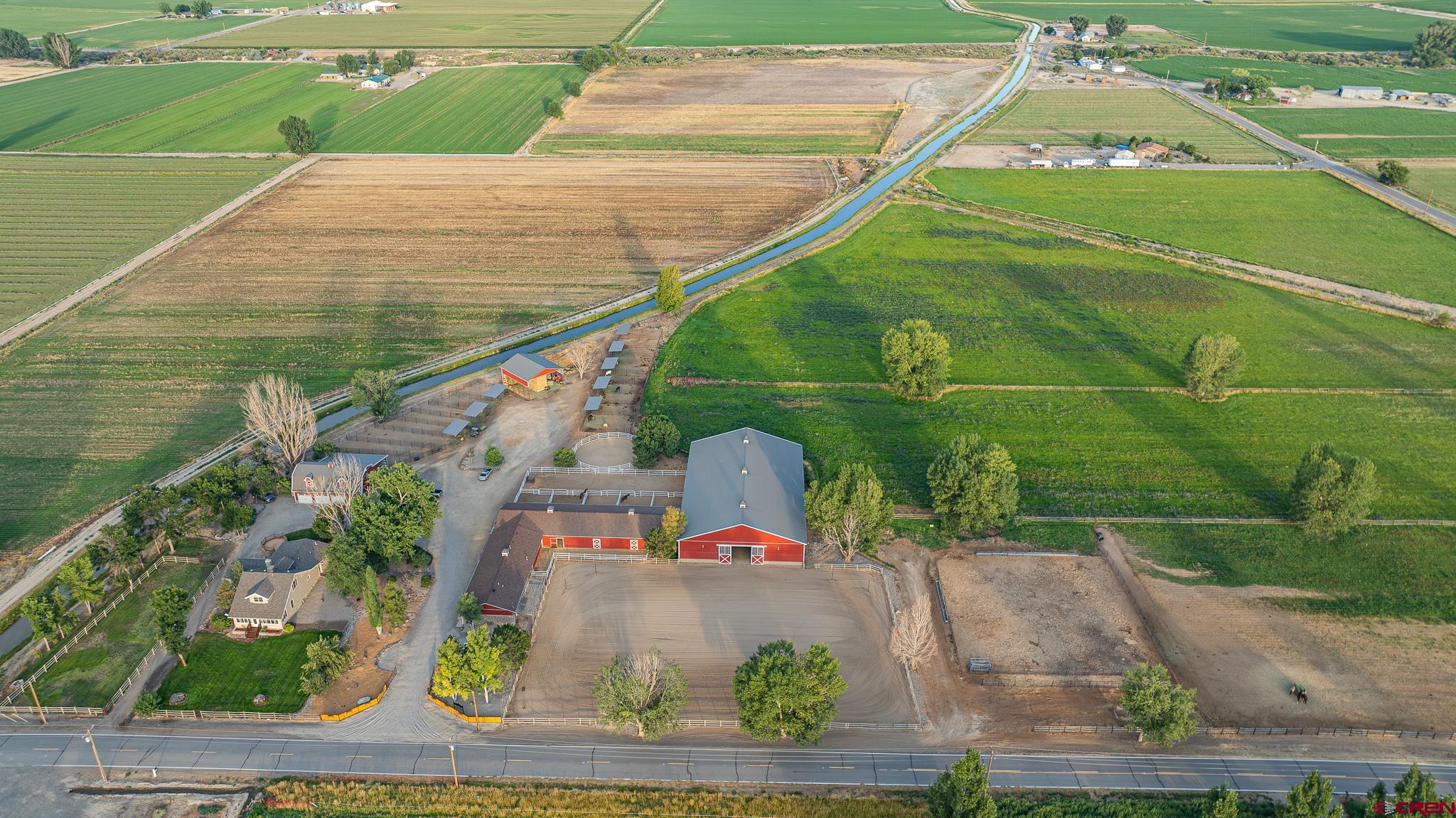 a view of a tennis court