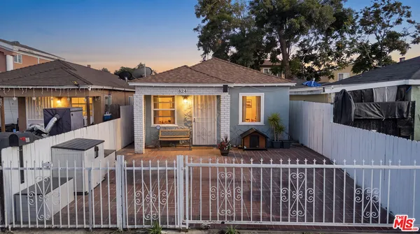 $615,000 | 824 West Palmer Street, Compton, CA 90220