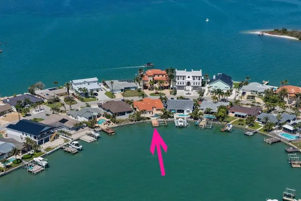 $1,475,000 | 483 Harbor Drive North, Indian Rocks Beach, FL 33785