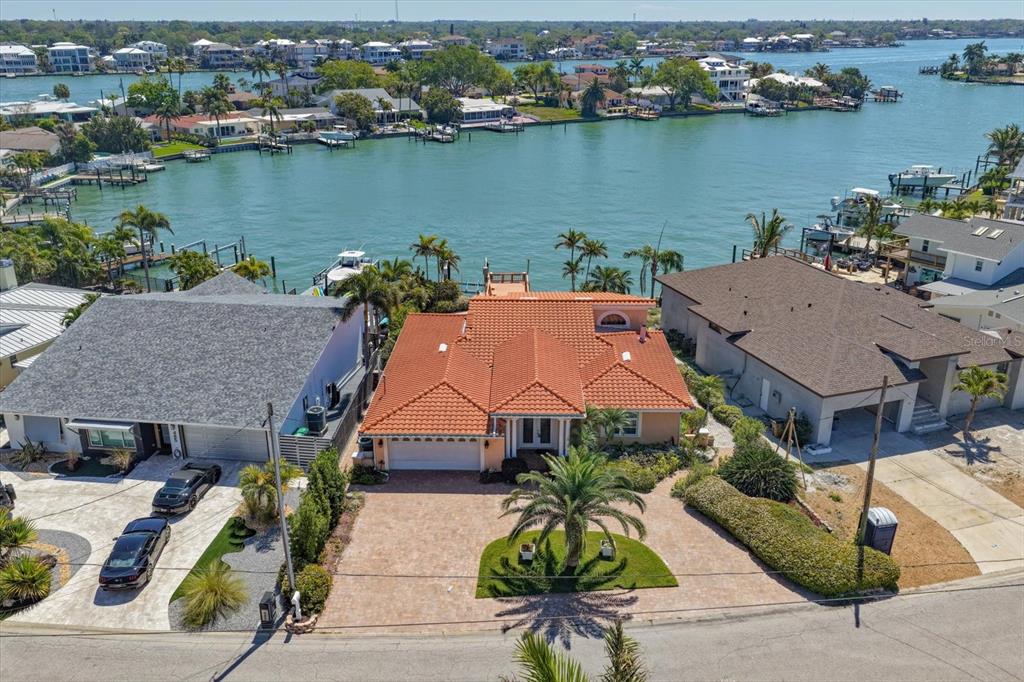 483 Harbor Drive North Indian Rocks Beach, FL 33785 - Photo 11 of 53