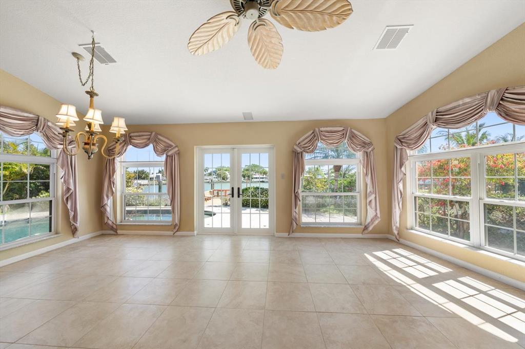 483 Harbor Drive North Indian Rocks Beach, FL 33785 - Photo 17 of 53
