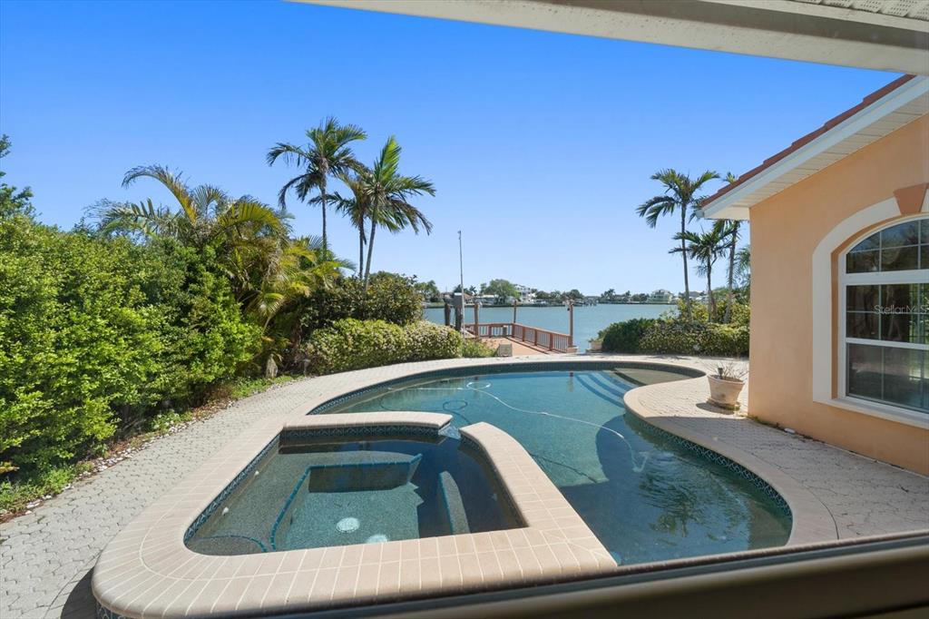 483 Harbor Drive North Indian Rocks Beach, FL 33785 - Photo 8 of 53