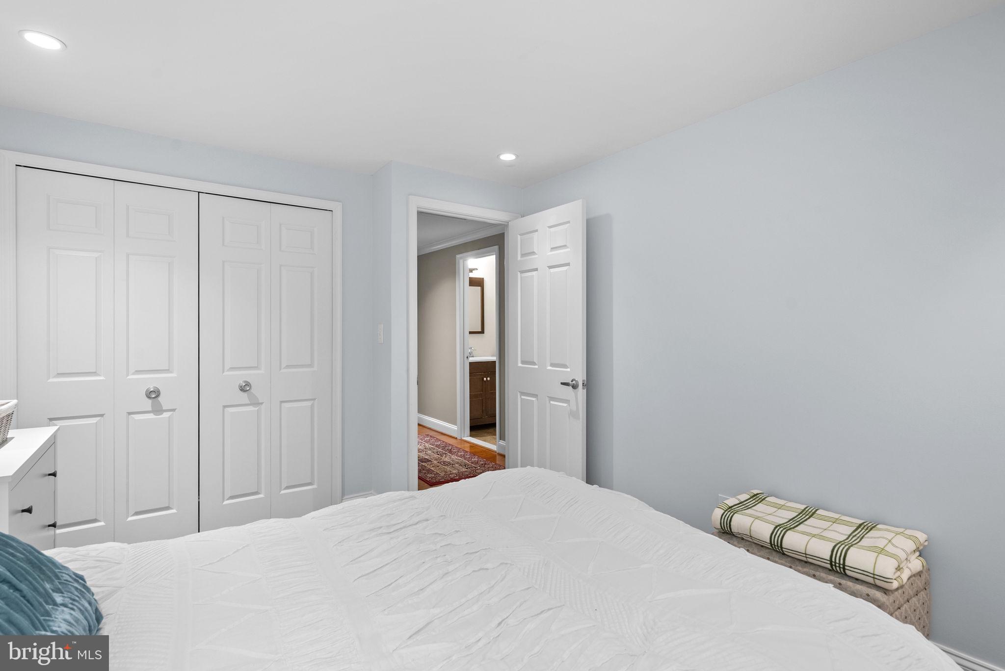 600 Sonata Way Silver Spring, MD 20901 - Photo 25 of 40