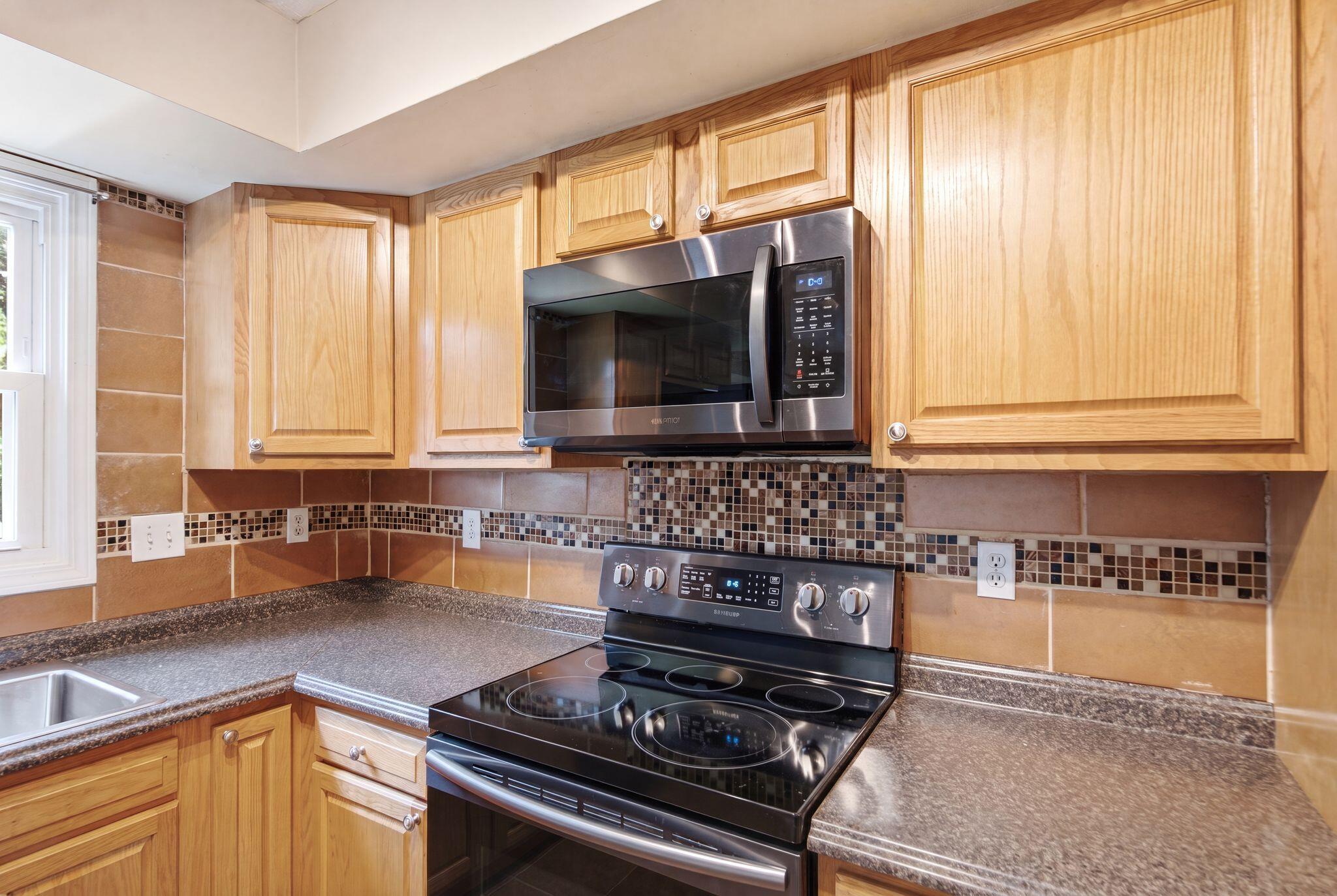 1415 Ridgecrest Drive Lexington, KY 40517 - Photo 14 of 44 39_photo_reedit_6e171918