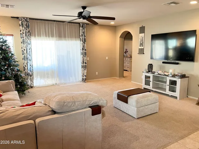 $2,095 | 2321 North Hidden Canyon Drive, Florence, AZ 85132