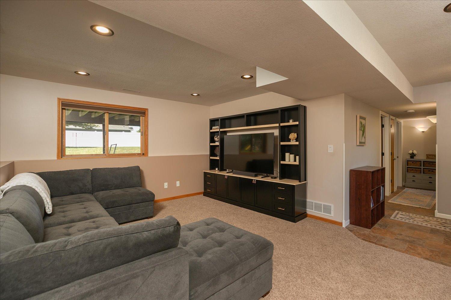 1307 3rd Street Northwest Kasson, MN 55944 - Photo 22 of 37