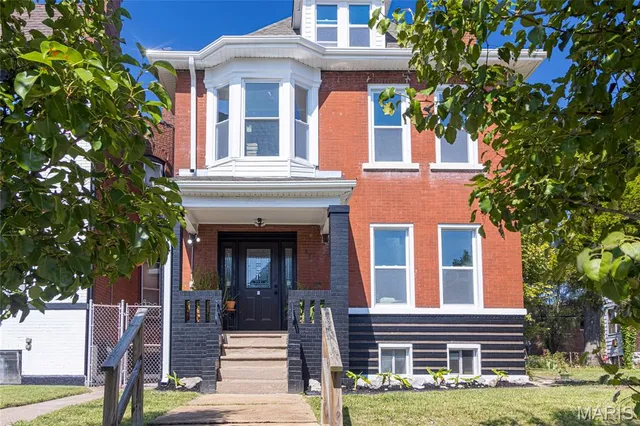 $249,900 | 3911 Sullivan Avenue, St. Louis, MO 63107