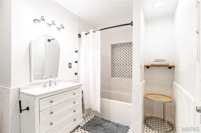 $249,900 | 3911 Sullivan Avenue, St. Louis, MO 63107