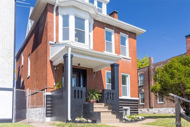 $249,900 | 3911 Sullivan Avenue, St. Louis, MO 63107