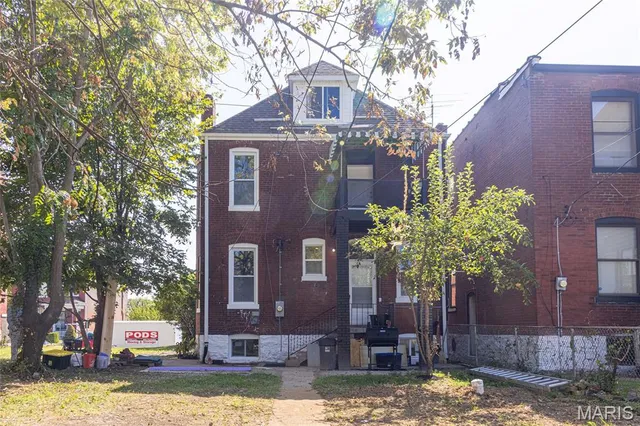 $249,900 | 3911 Sullivan Avenue, St. Louis, MO 63107