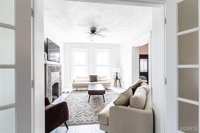 $249,900 | 3911 Sullivan Avenue, St. Louis, MO 63107