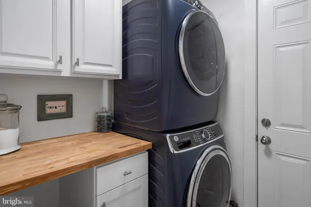 $975,000 | 36837 Winner Circle, Rehoboth Beach, DE 19971