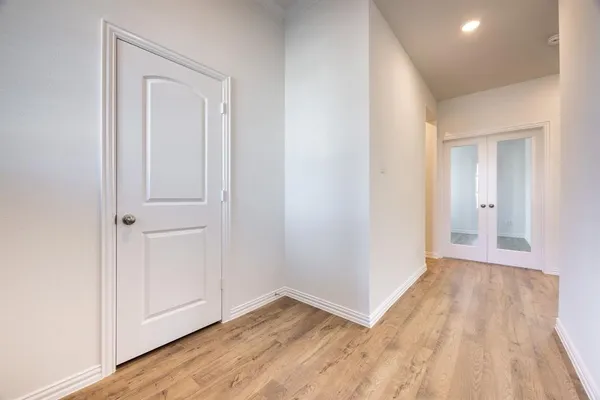 $2,895 | 1408 Grove Pond Road, Forney, TX 75126